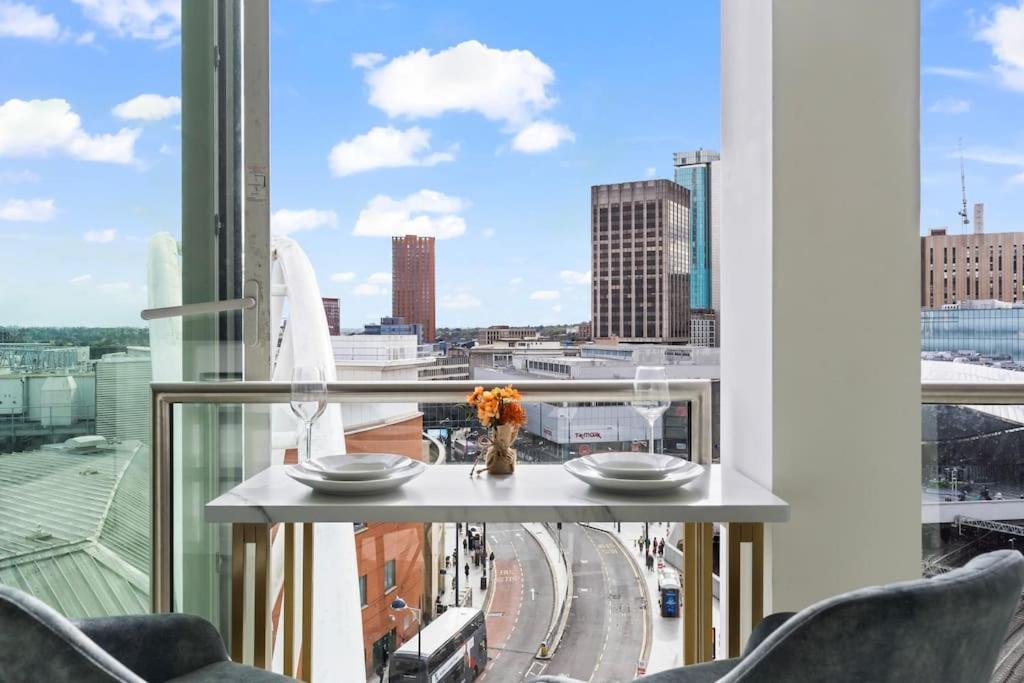 Luxury Rotunda Studio With Free Voucher In New Street Daire Birmingham Dış mekan fotoğraf